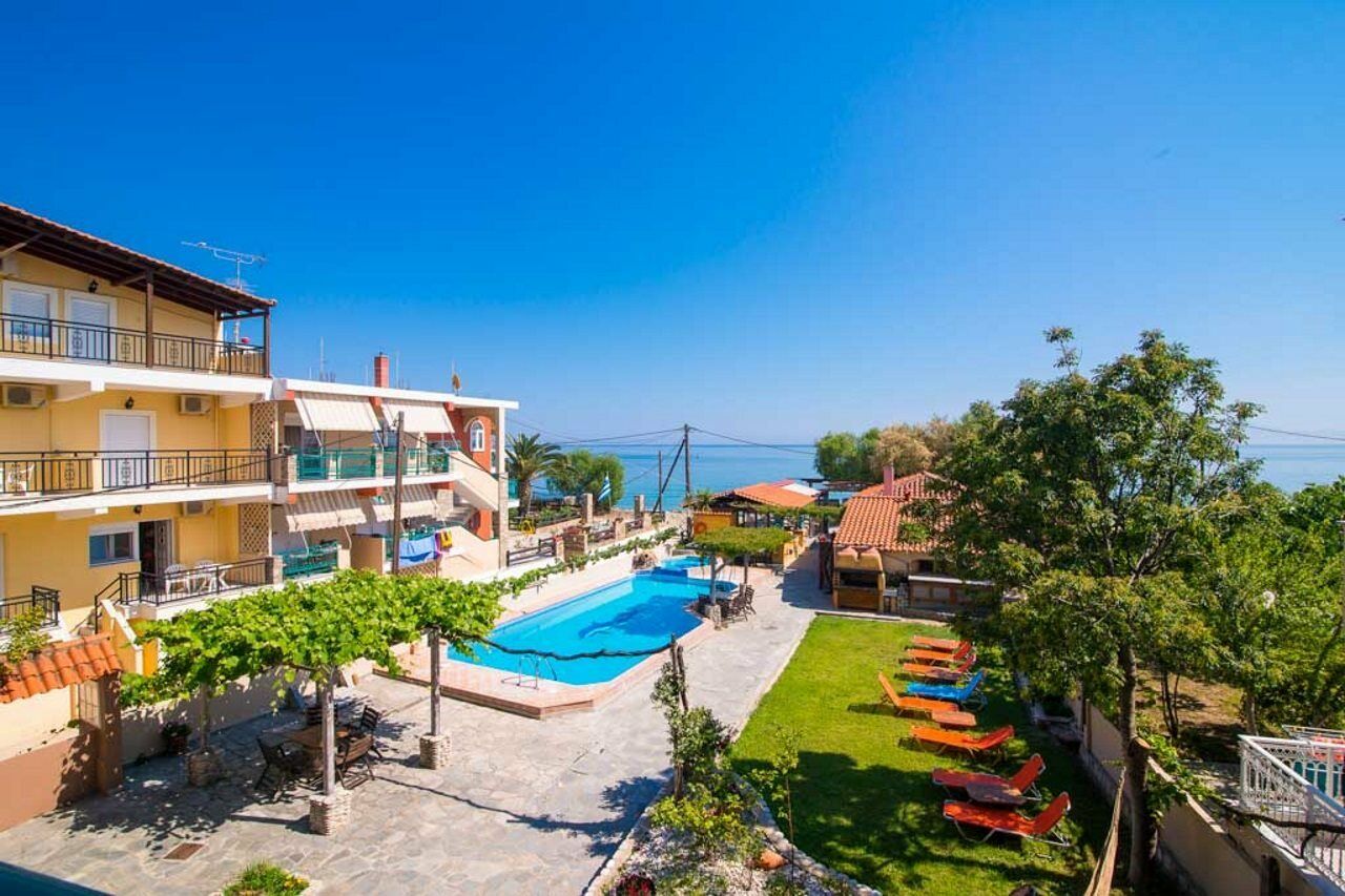 Apartment Christos Limenaria Buitenkant foto