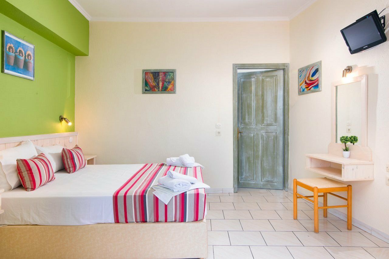 Apartment Christos Limenaria Buitenkant foto